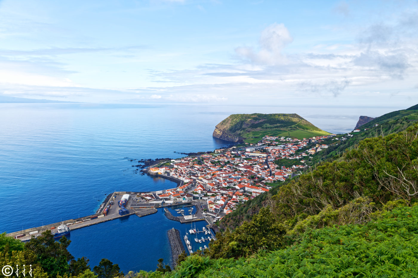 Paysage île de São Jorge aux Açores.