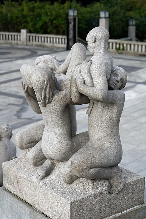 Sculpture en granit de Gustav Vigeland.