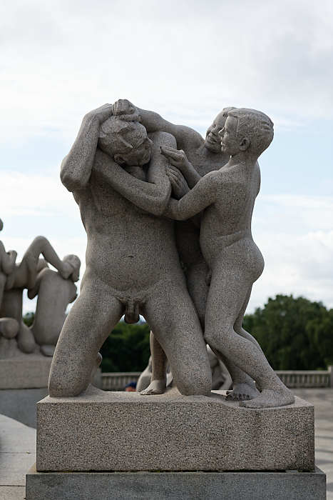 Sculpture en granit de Gustav Vigeland.
