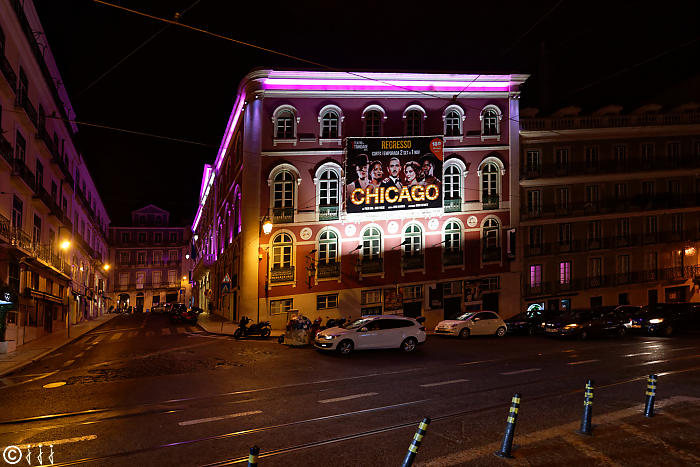 Lisbonne by night.