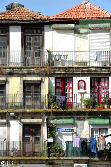 Maisons des vieux quartiers de Porto.